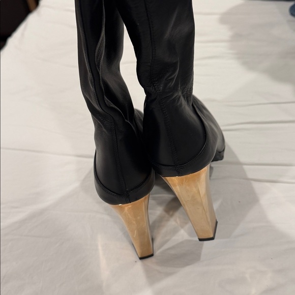 Stuart Weitzman Black leather Over-The-Knee Boots with Gold Block Heel - Picture 5 of 12